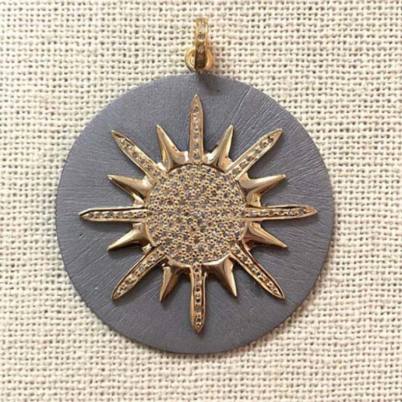 925 Sterling Silver Handmade Pave Diamond Sun Burst Pendant Jewelry