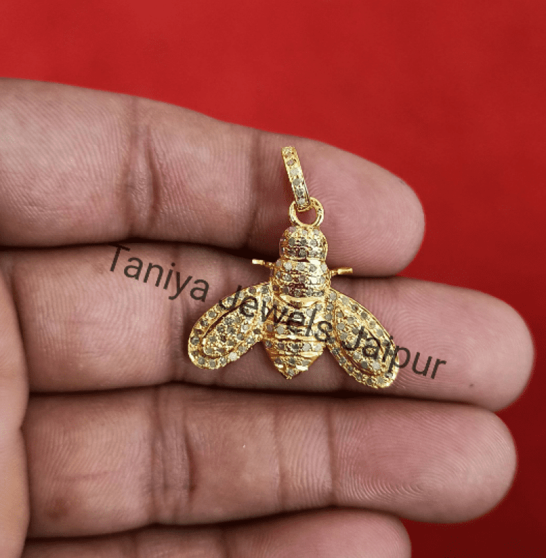 pave diamond bee