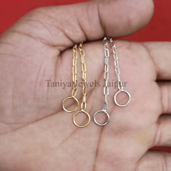 silver paper clip chain