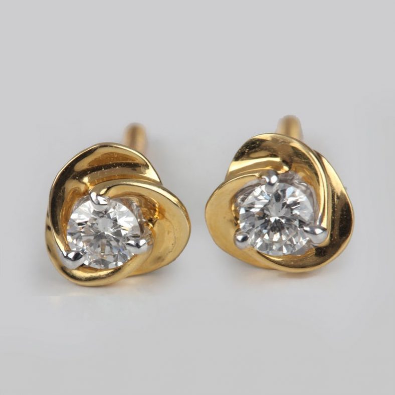 Designer Single Stone 0.14 Ct Pave Single Diamond Stud Earrings Solid 14k Yellow Gold Fine Jewelry Special Gift For Her/