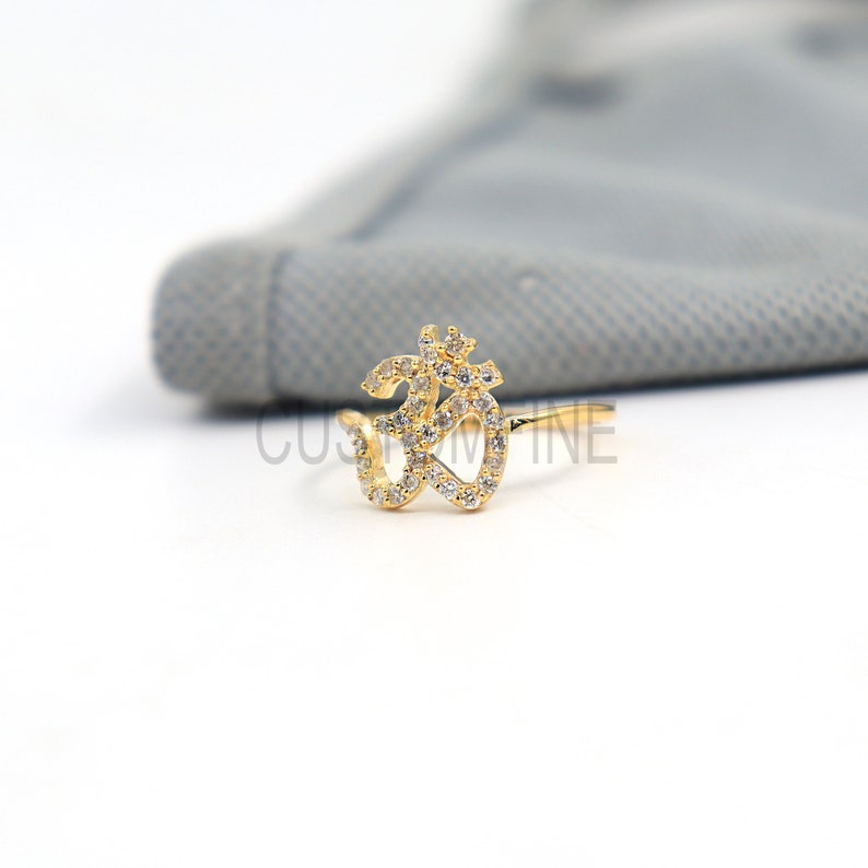 9k Gold Diamond OM Ring, 9k Gold Diamond Ring, Divine OM Gold Diamond Ring, Diamond Ring, Gold Ring, Handmade gold jewelry