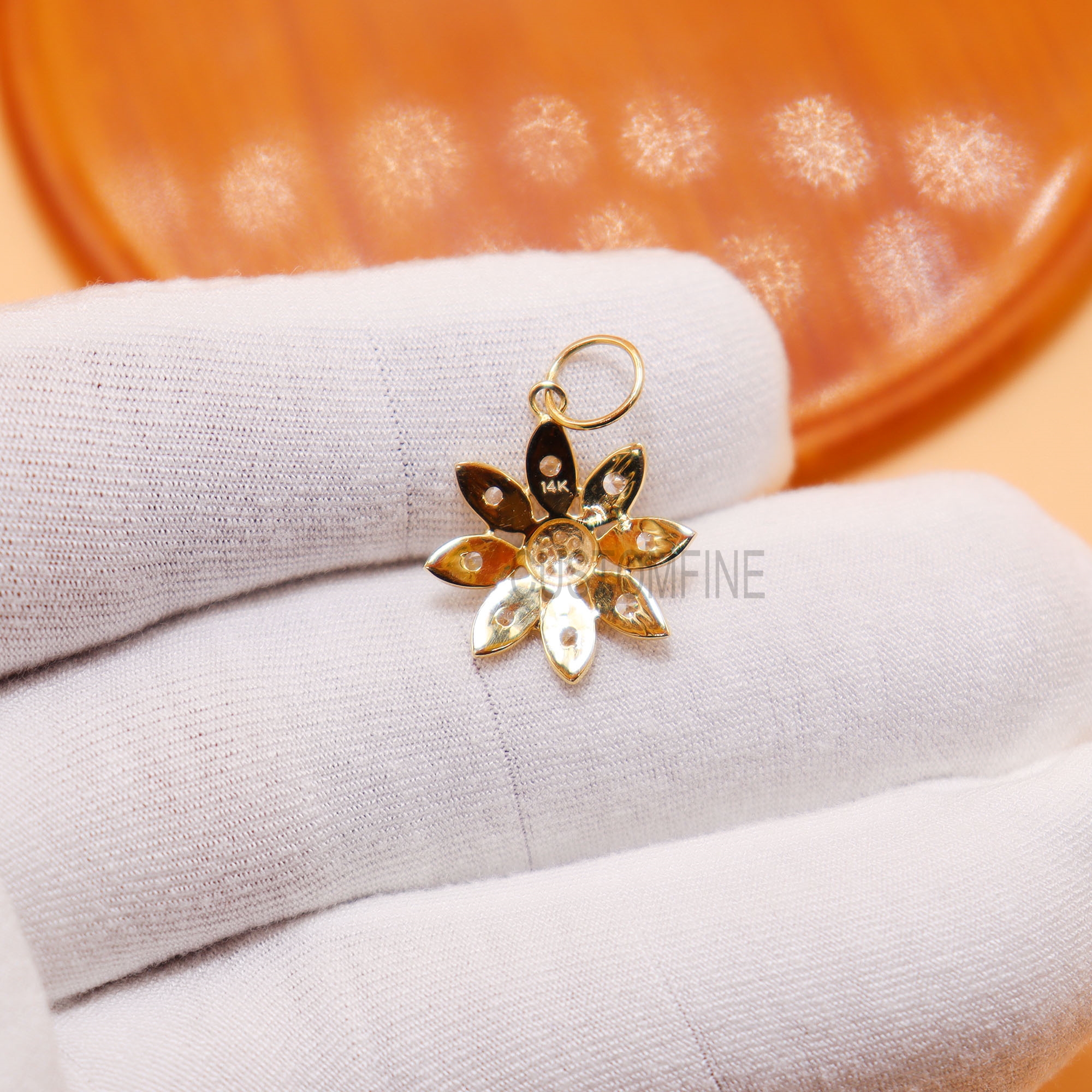 14K Gold Diamond Flower Pendant, 14k Gold Diamond Flower Necklace, Flower Charms, 14k Gold Flower Charms, Handmade Flower Pendant