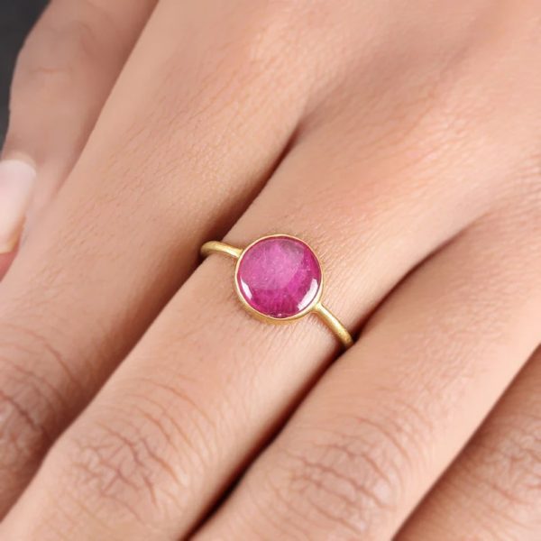 Item Details: Gross Weight:1.90 Grams 14k Yellow Gold Weight:1.47 Grams Ruby Weight: 2.15 ct