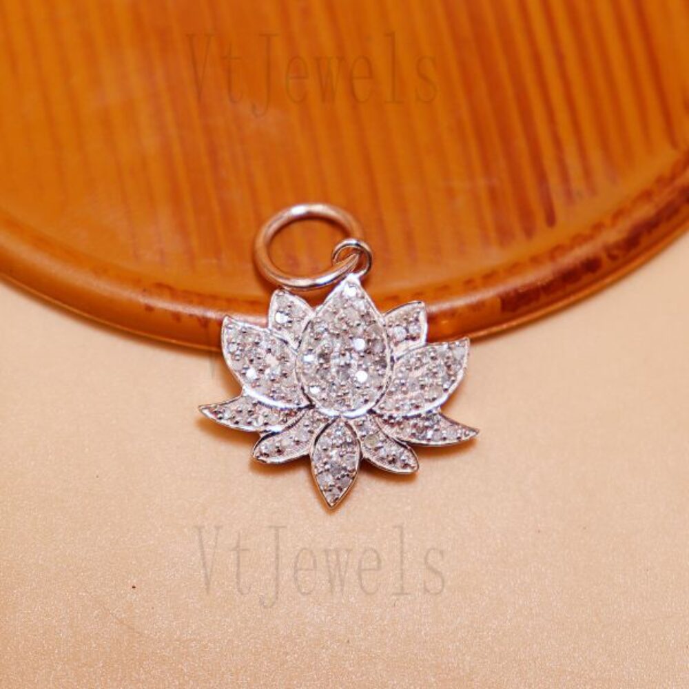 925 Sterling Silver Sparkling Lotus Flower Pendant