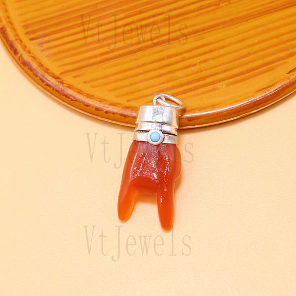 925 Sterling Silver Italian Mano Cornuto (Horned Hand) Pendant