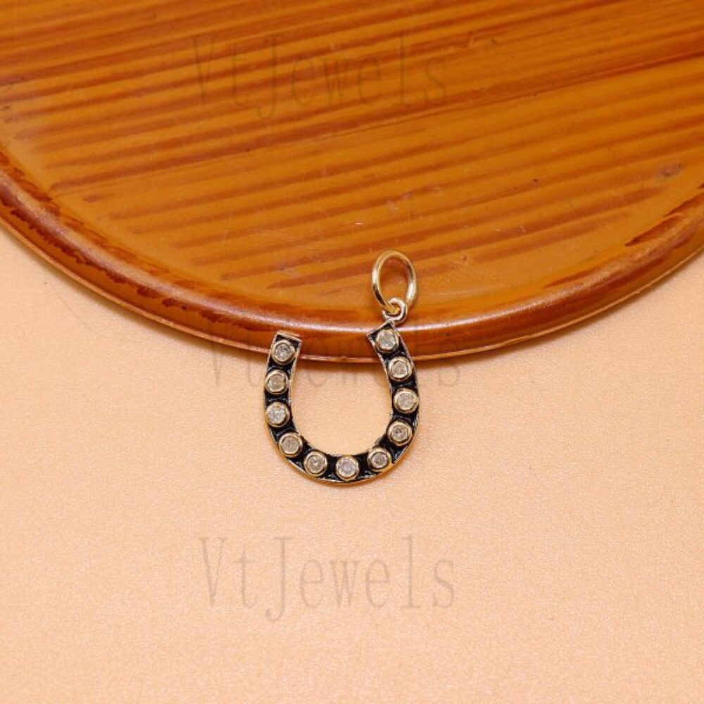 925 Sterling Silver Lucky Horseshoe Pendant