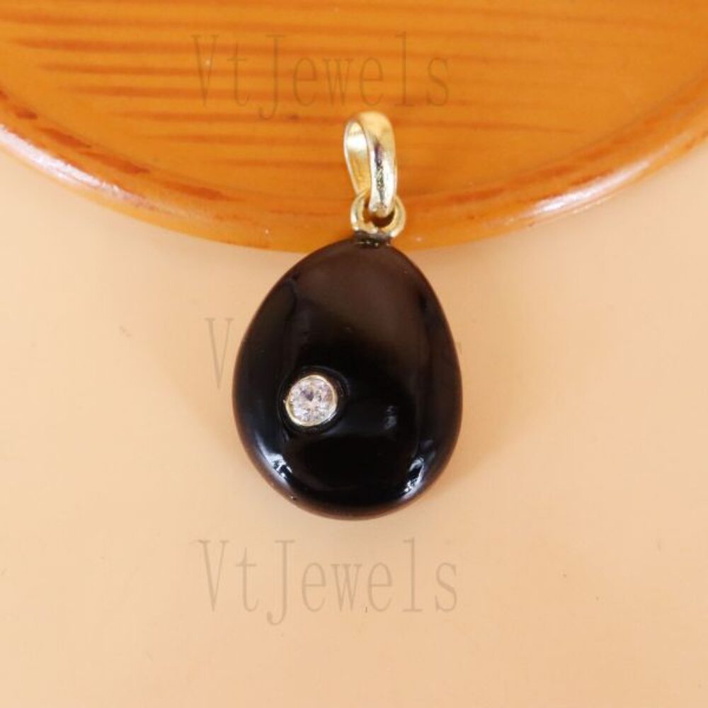Black Onyx Teardrop Pendant in 925 Sterling Silver