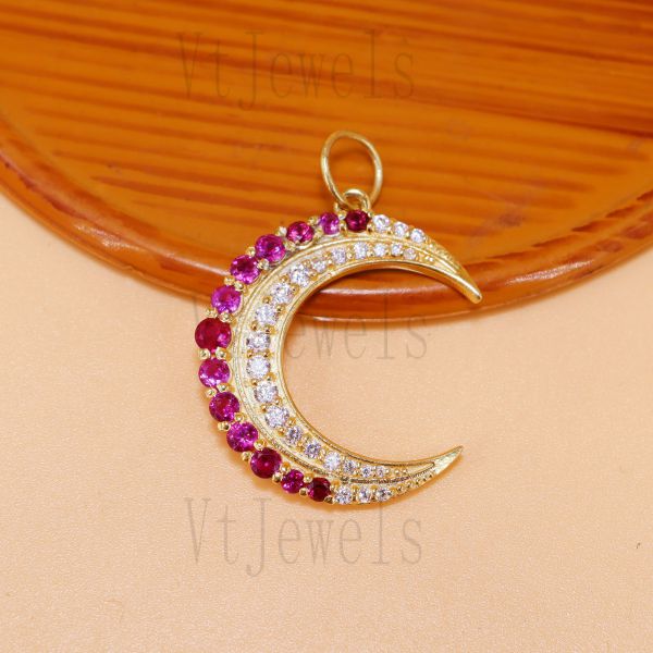 925 Sterling Silver Crescent Moon Pendant