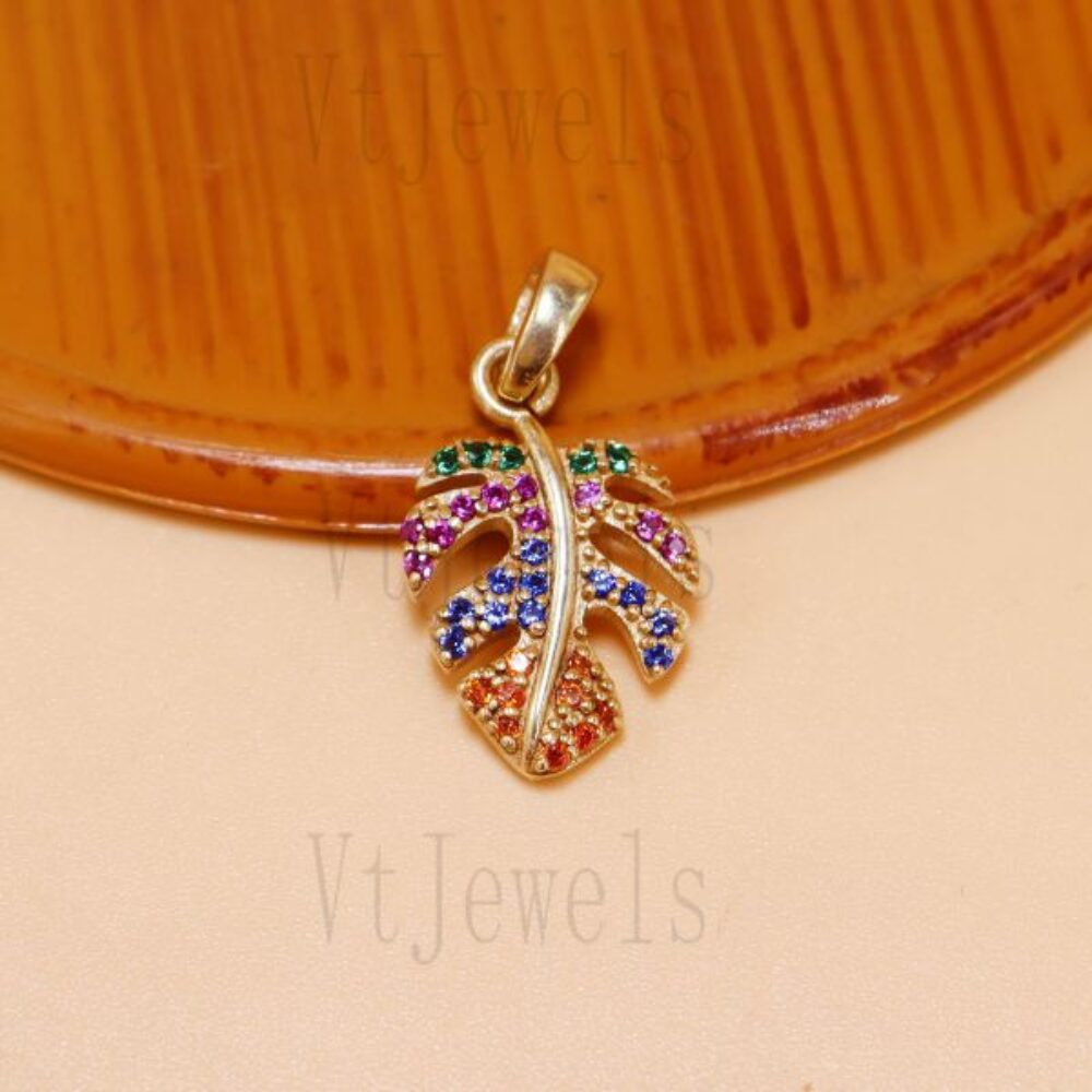 925 Sterling Silver Monstera Leaf Pendant