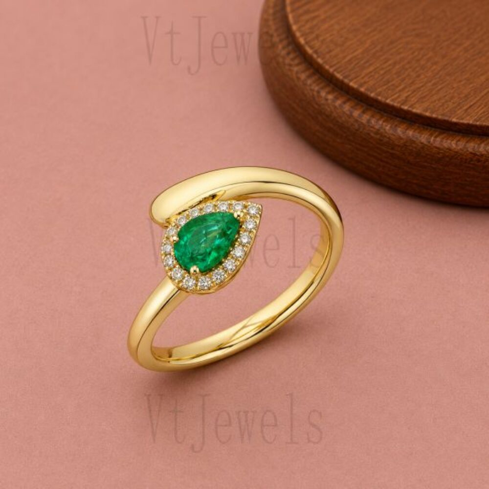 925 Sterling Silver Pear Emerald Bypass Halo Ring