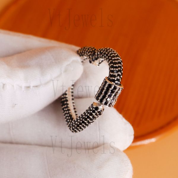925 Sterling Silver Black Spinel Heart Carabiner - Image 6