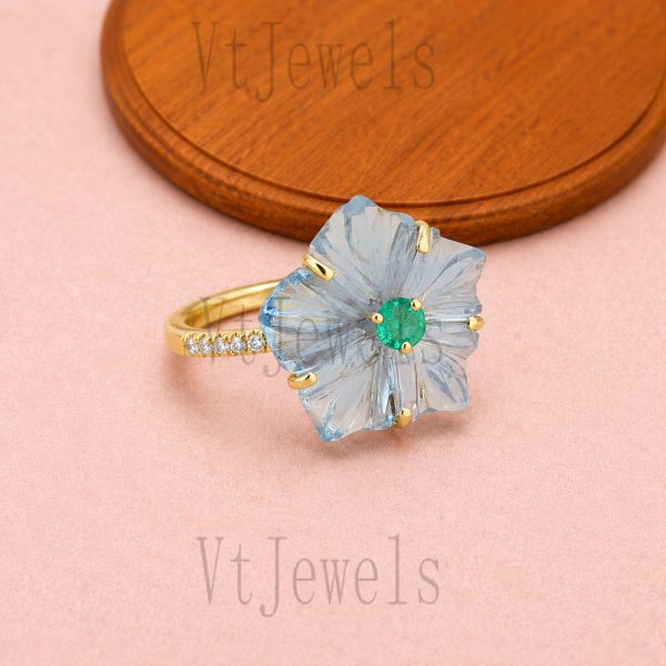 925 Sterling Silver Carved Blue Topaz Flower Ring