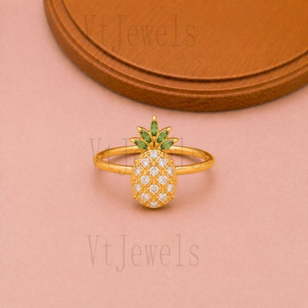 Gold-Plated 925 Sterling Silver Pineapple Ring with and Green Gemstones