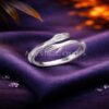 925 Sterling Silver Hugging Hands Ring