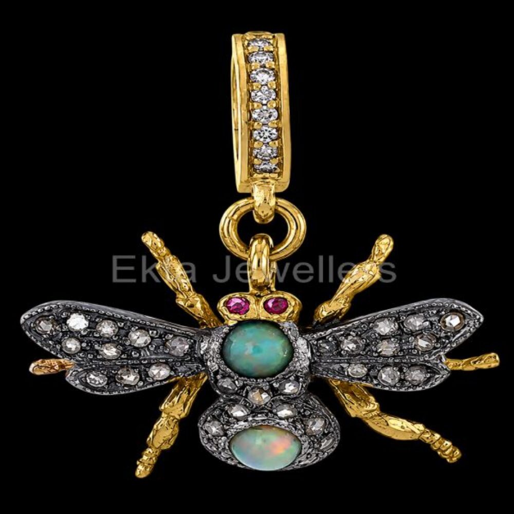 925 Sterling Silver Bee Pendant