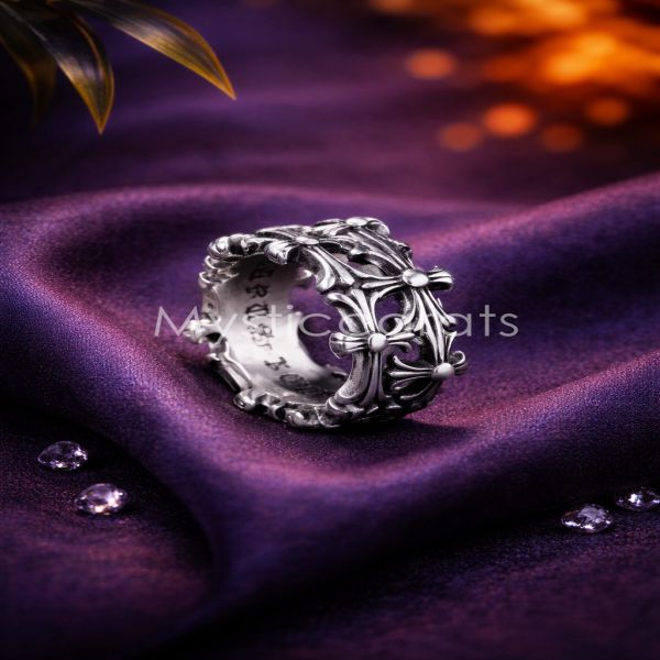 Vintage Gothic Cross Spinner Ring