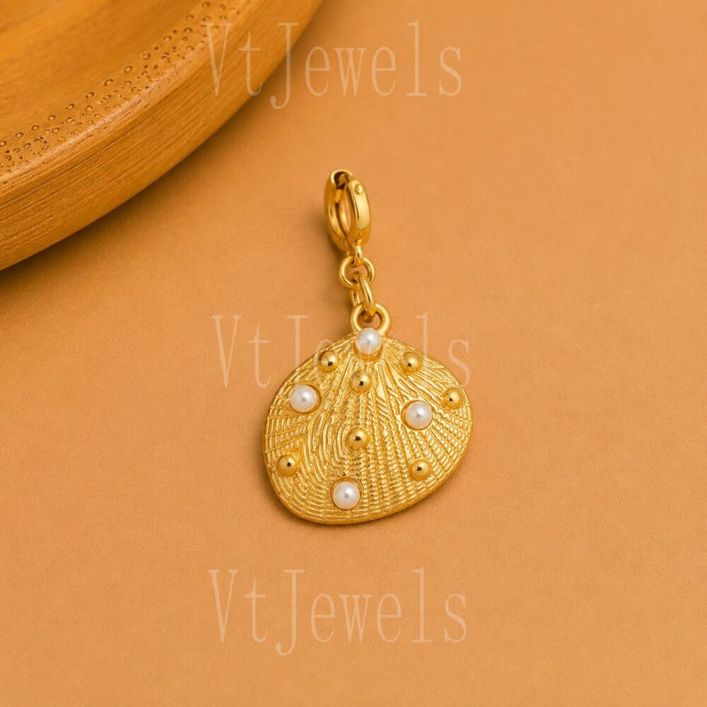 925 Sterling Silver Gold Plated Pearl Seashell Charm Pendant