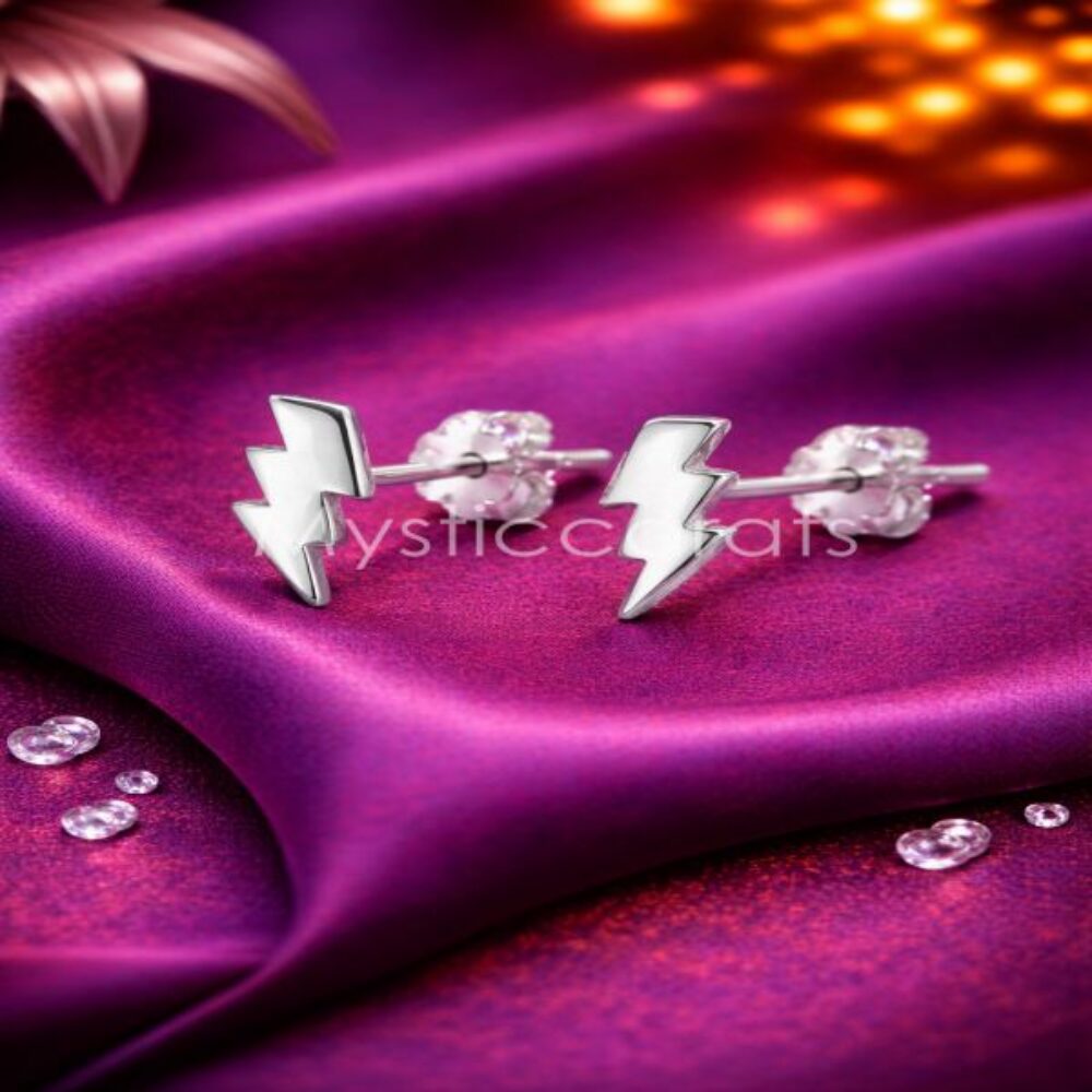 Minimalist Lightning Bolt Stud Earrings in 925 Sterling Silver