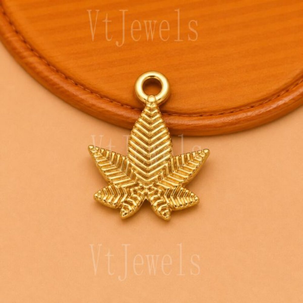 925 Sterling Silver Cannabis Leaf Pendant