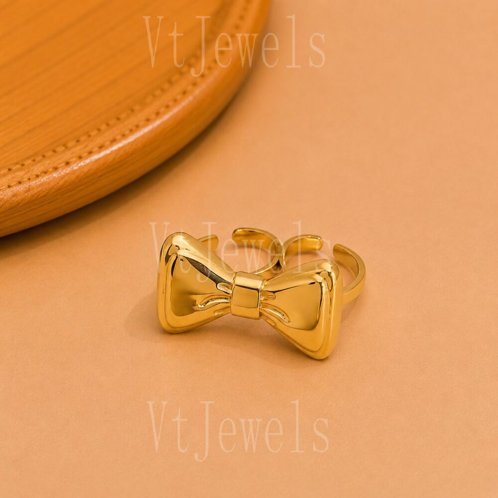 925 Sterling Silver Bow Ring