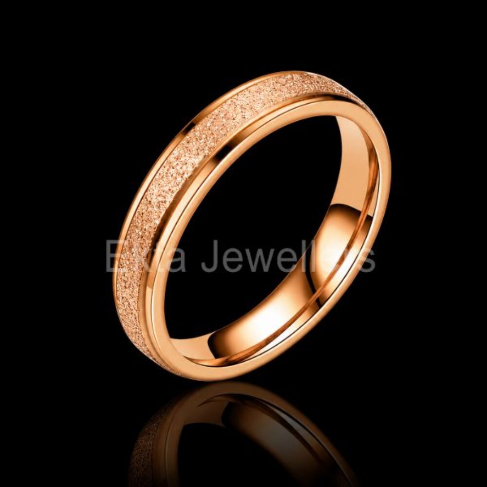 Rose Gold Stardust Texture Band Ring