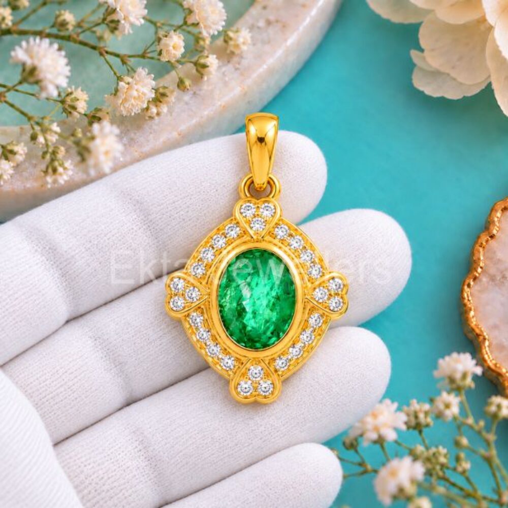 925 Sterling Silver Emerald Pendant